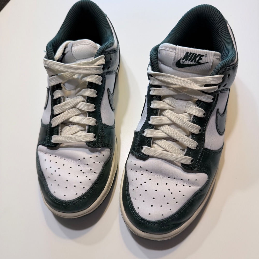 Nike Dunk Low Vintage Green White Metallic DQ8580-100 Womens 8 or Youth/Men 6.5